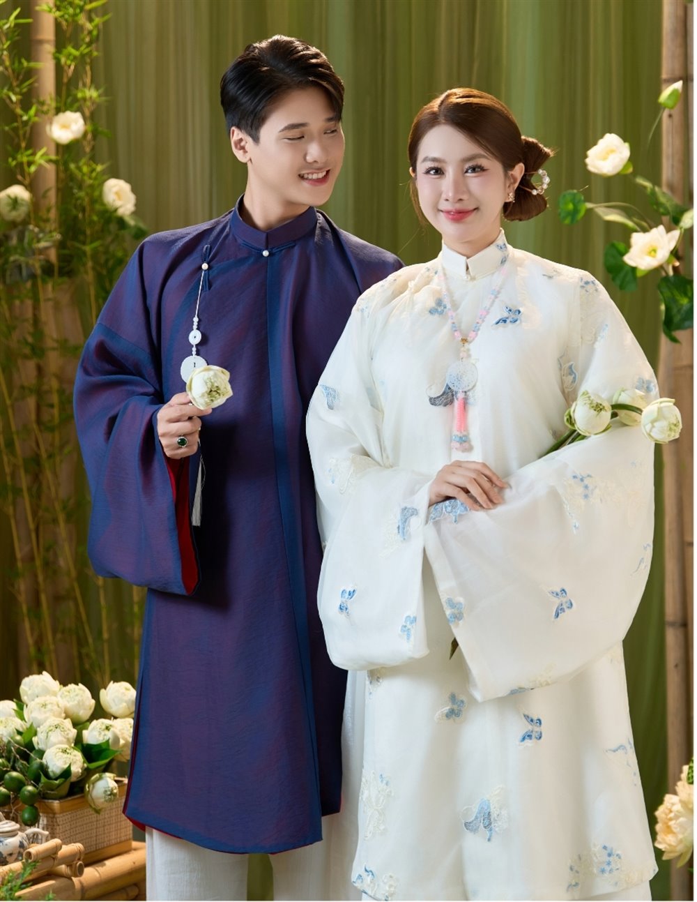 Áo dài truyền thống