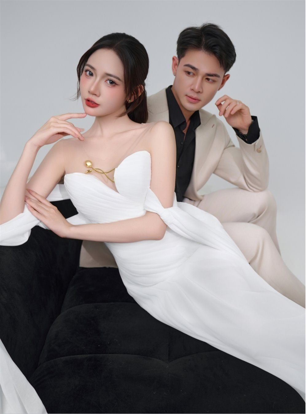 Ảnh cưới concept sang trọng