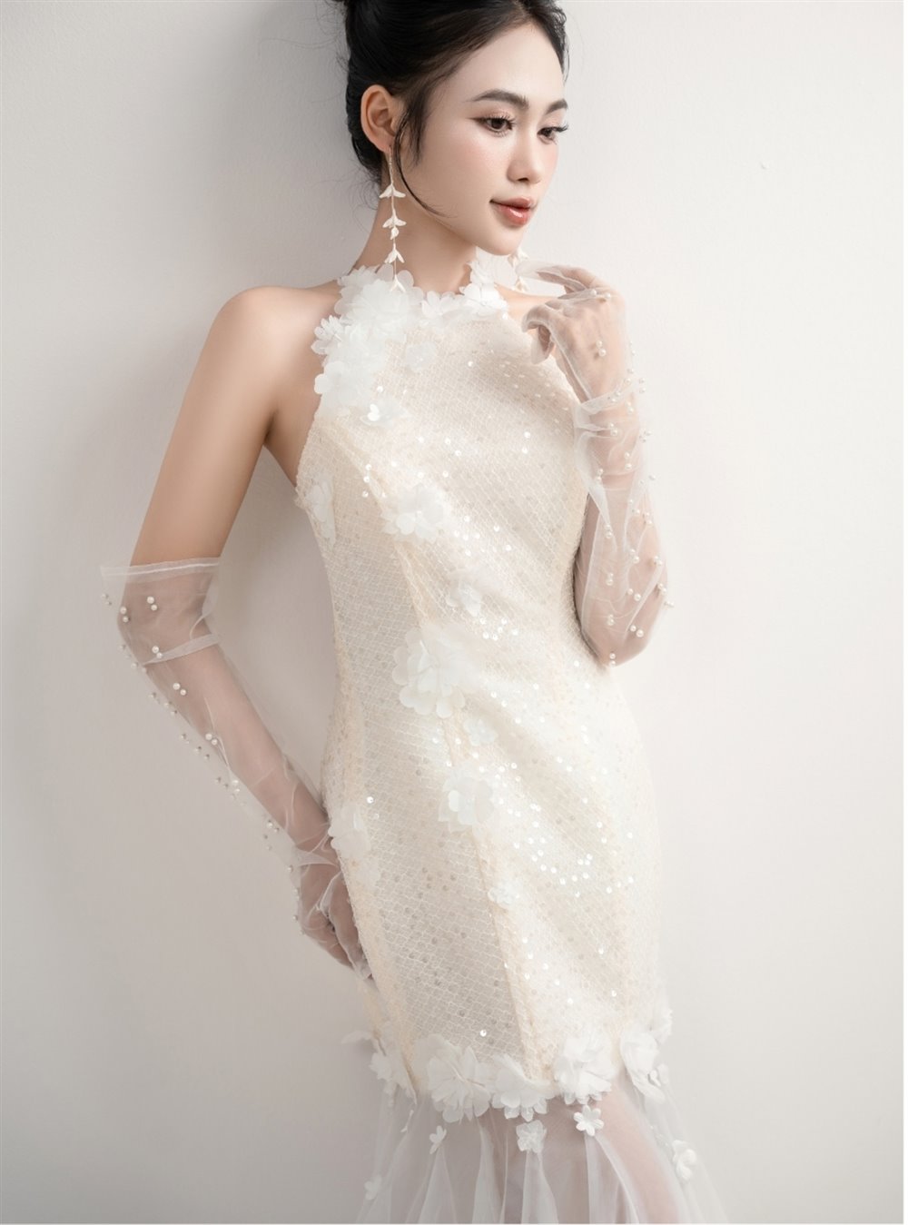 Váy cưới dáng chữ A